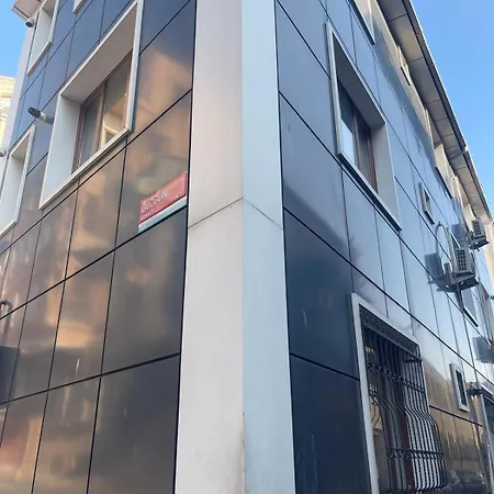 Apartment Gri *